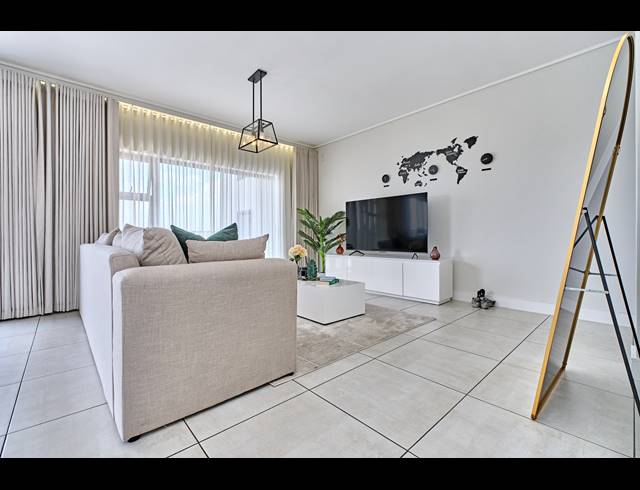 2 BEDROOM APARTMENT FOR SALE IN THE POLOFIELDS